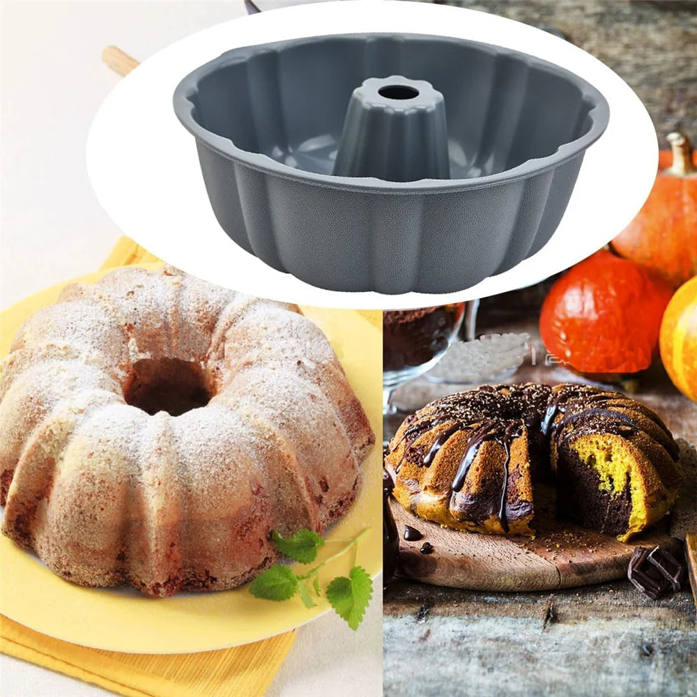 "Bake like a pro with the 10’’ Bundt cake pan—non-stick, fluted, and perfect for creating beautiful cakes! 🎂