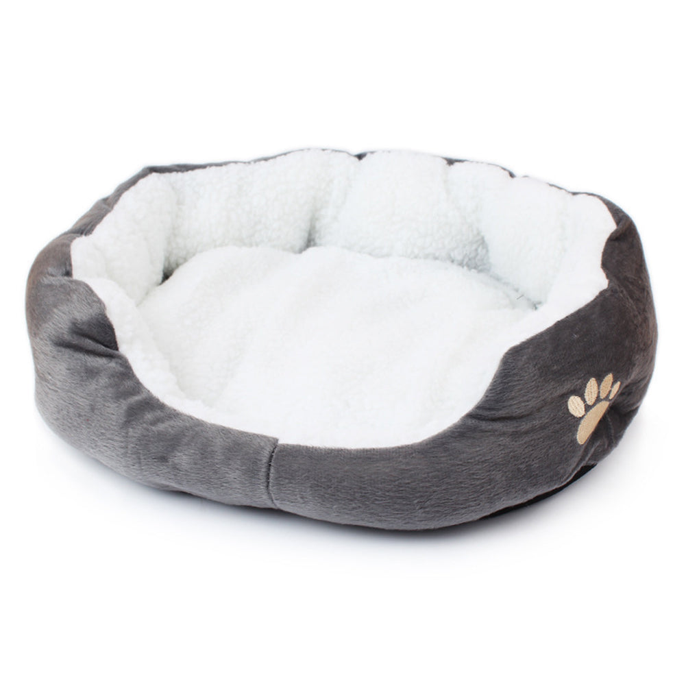 Give your pet the comfort they deserve with a cozy, washable sofa bed—perfect for small dogs and cats! 🐾🛏️